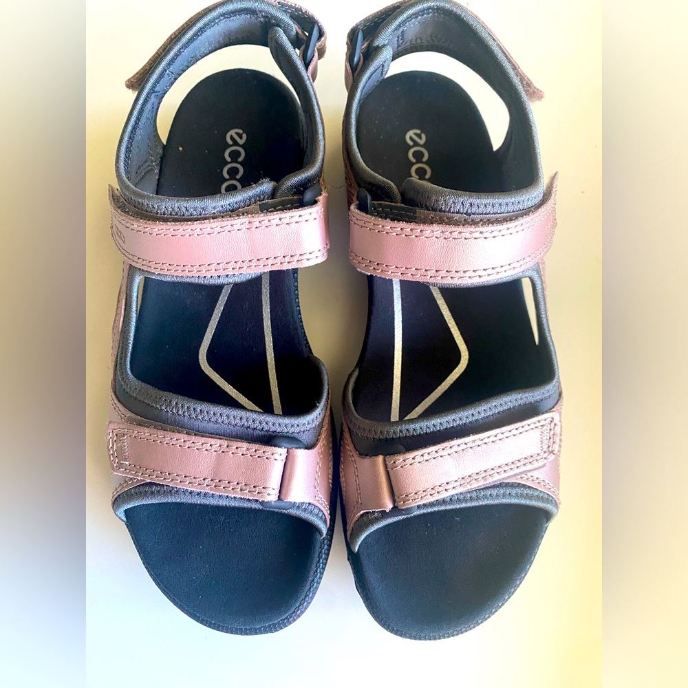 ECCO Yucatan sandals, size 9, EU 40, only worn 2 time